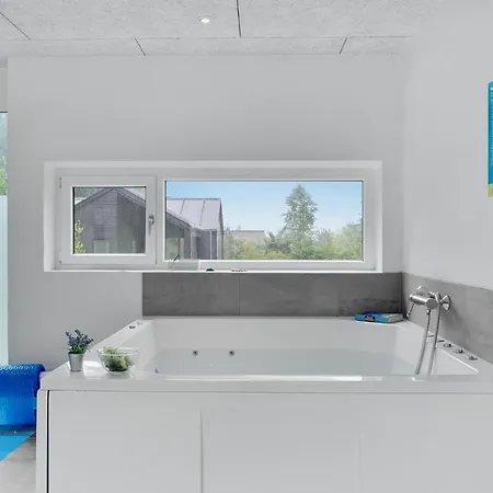 Stunning In With Sauna Дом отдыха