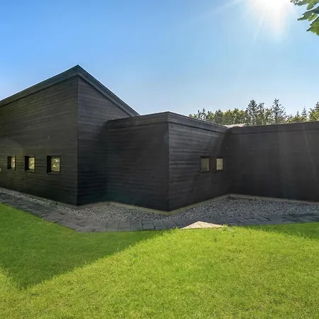 Stunning In With Sauna Glesborg